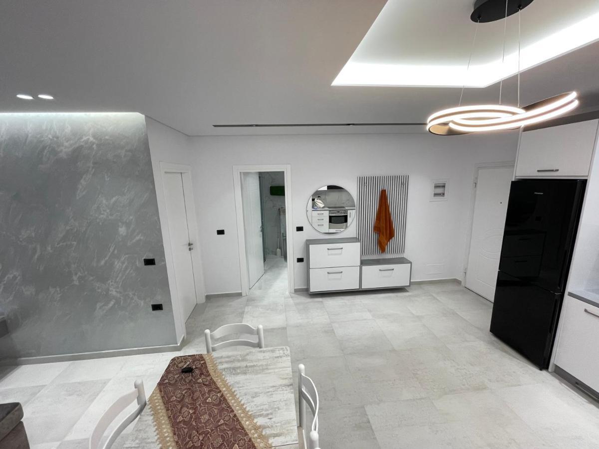 Alpha Lux Apartment Σαράντα Εξωτερικό φωτογραφία